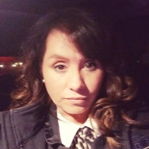 Meet your Posher, Caroline